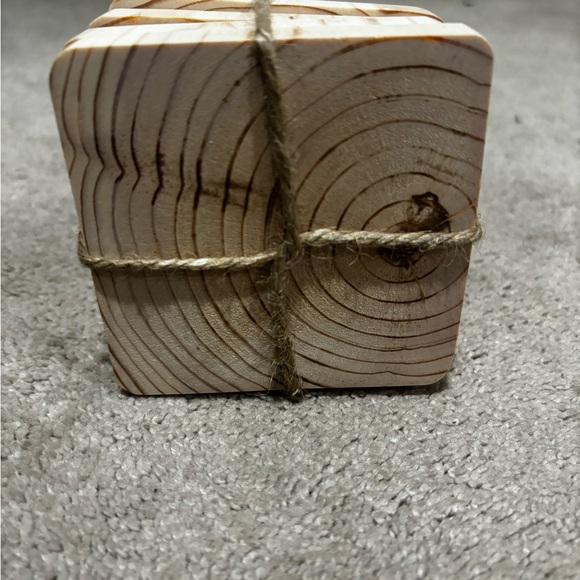 Wooden coaster set - Picture 4 of 5